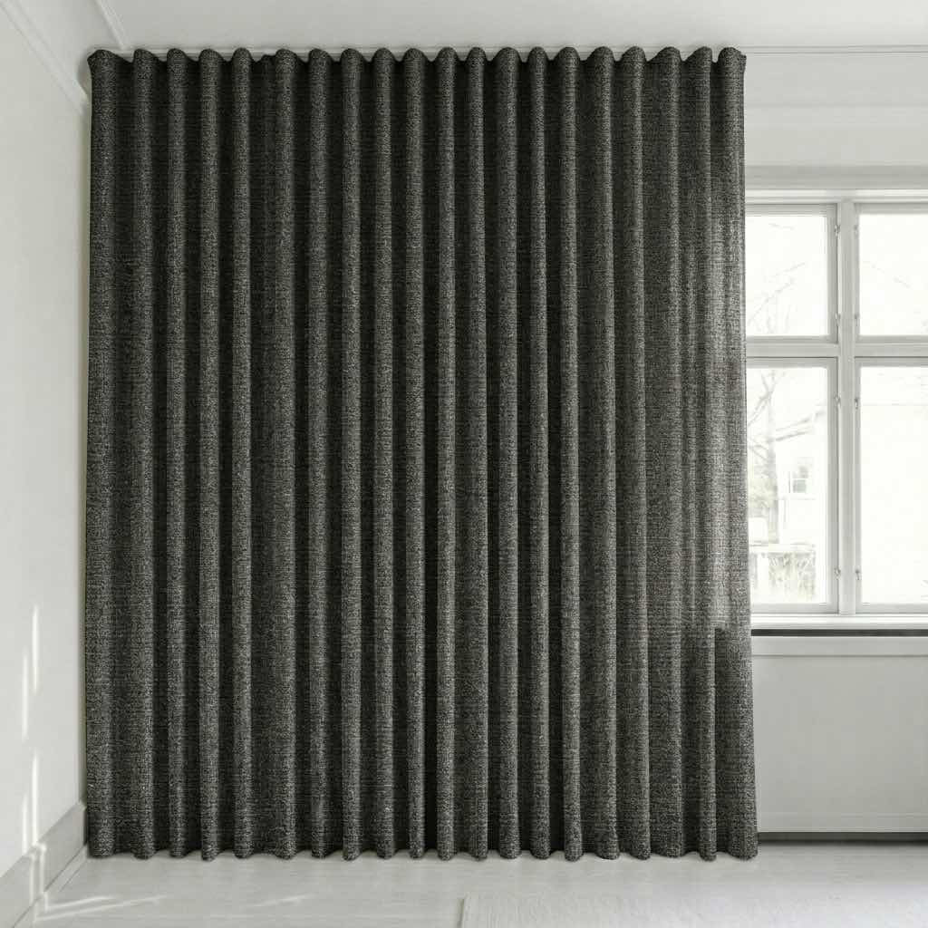 Semitransparent gardin på mål – Disa