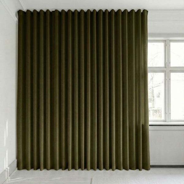 Velourgardin på mål – Bris - Army Green - C2613