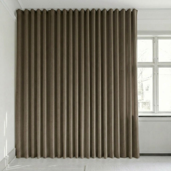 Velourgardin på mål – Bris - Cocoa Brown - C2628
